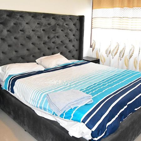 Spacious Zamtel Flat 卢萨卡 外观 照片