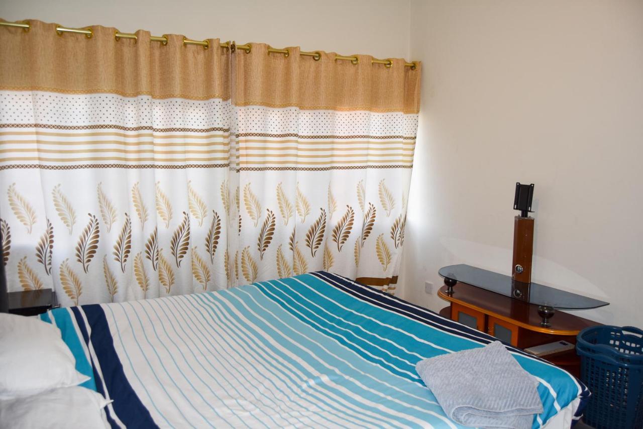 Spacious Zamtel Flat 卢萨卡 外观 照片